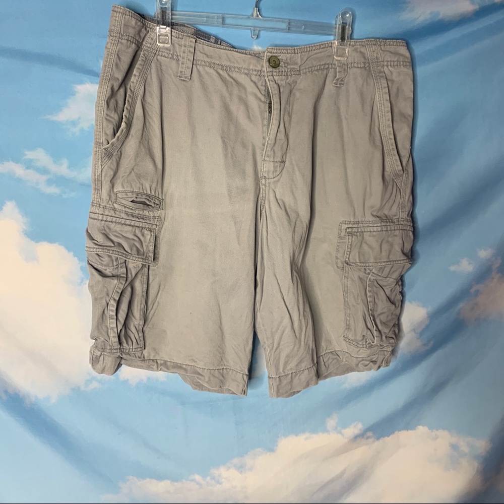 Roebuck & Co- Gray Cargo Shorts